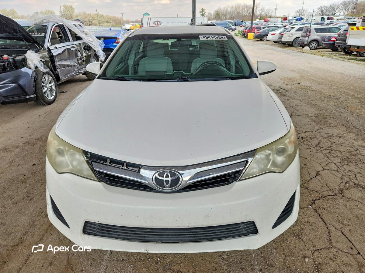 Toyota Camry 2012