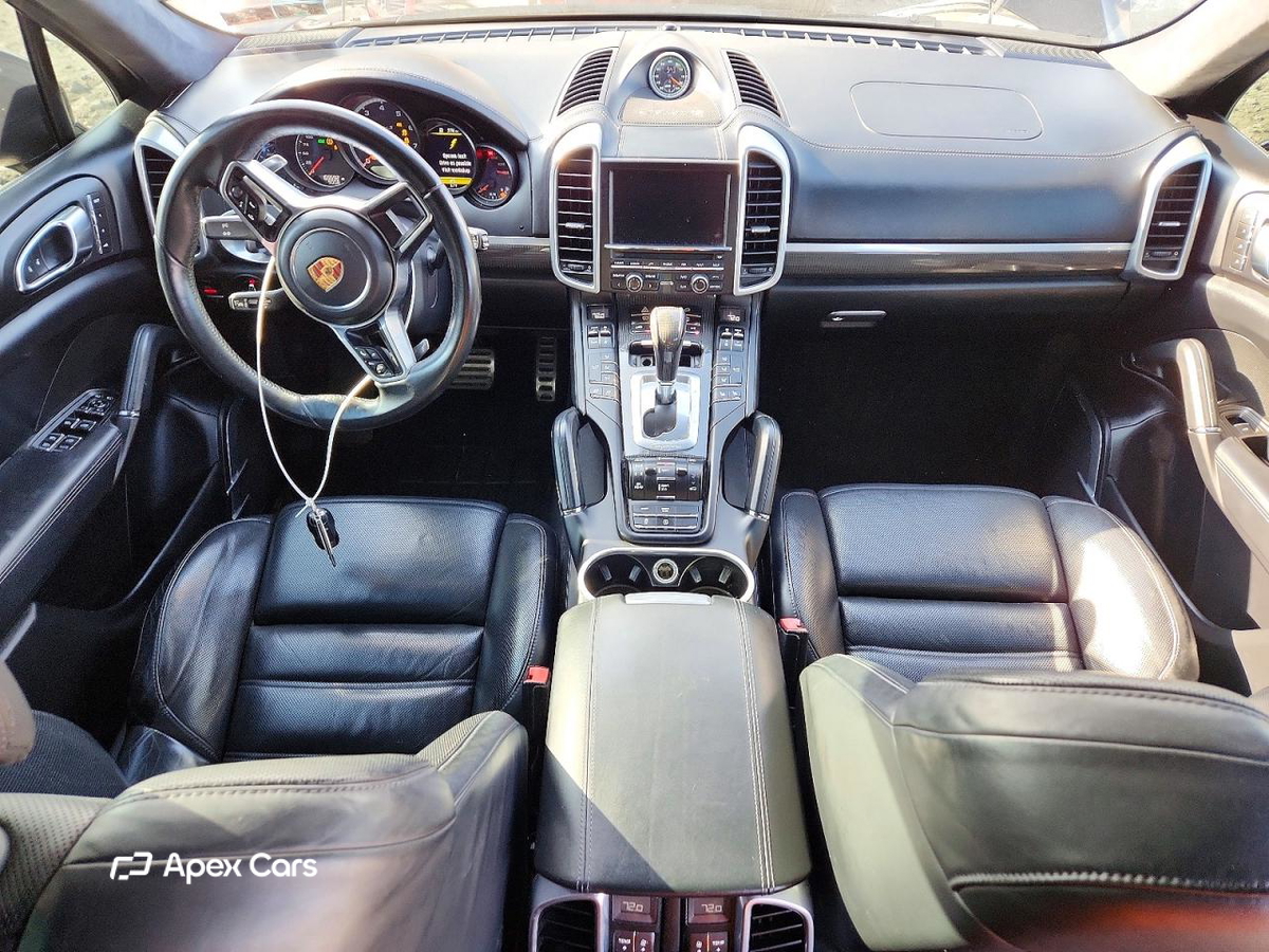 Porsche Cayenne 2016