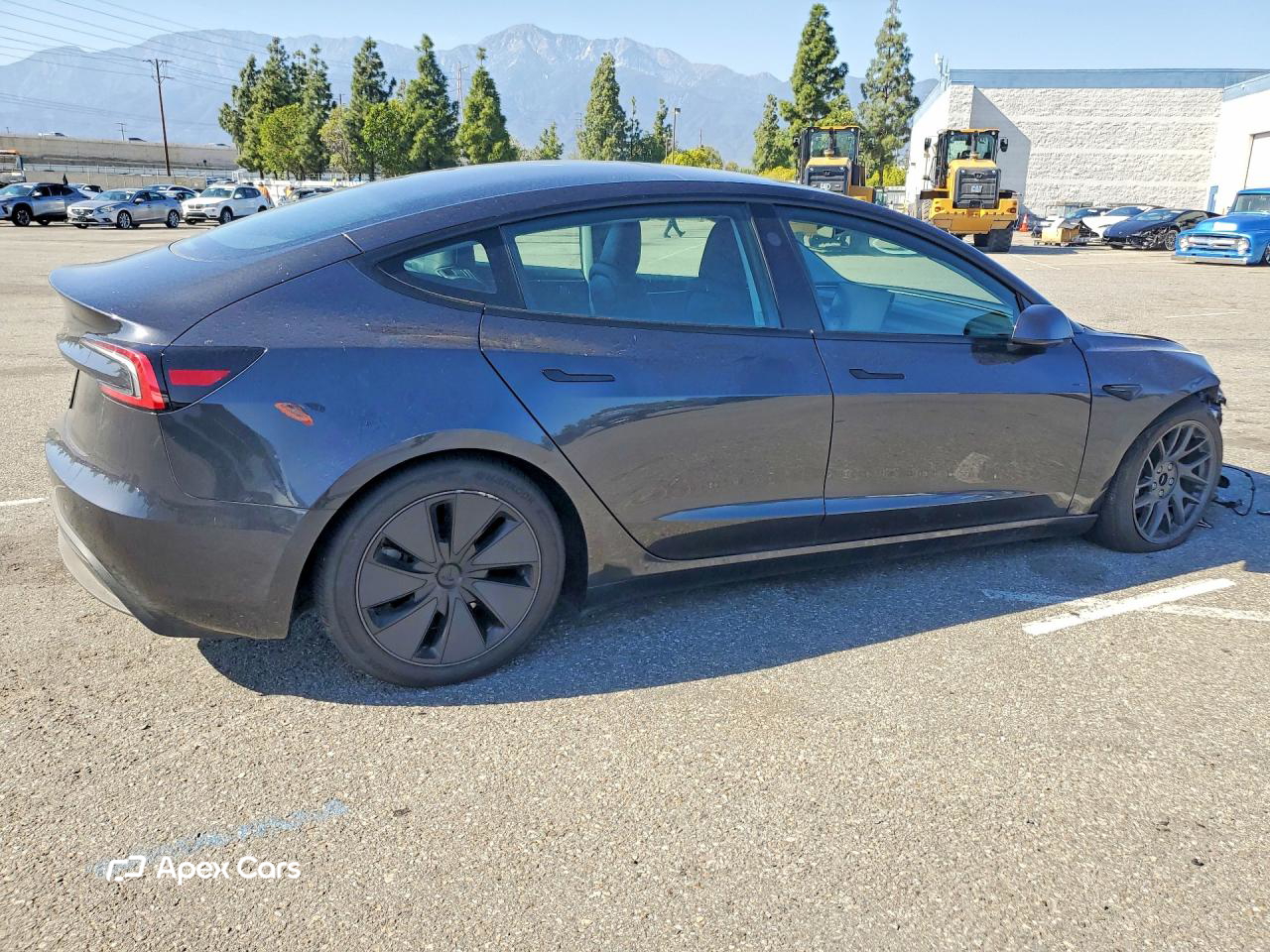 Tesla Model 3 2025