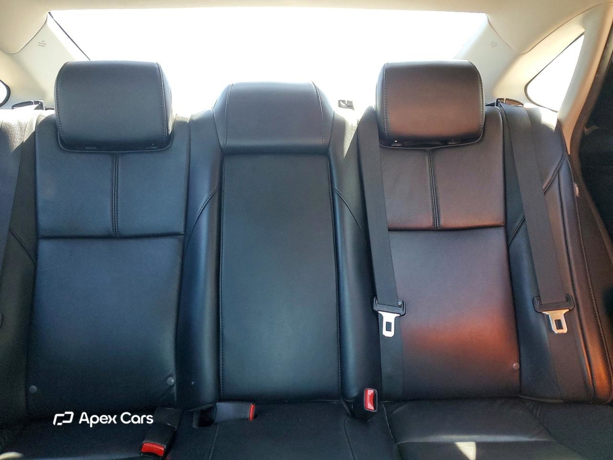 Toyota Avalon 2016