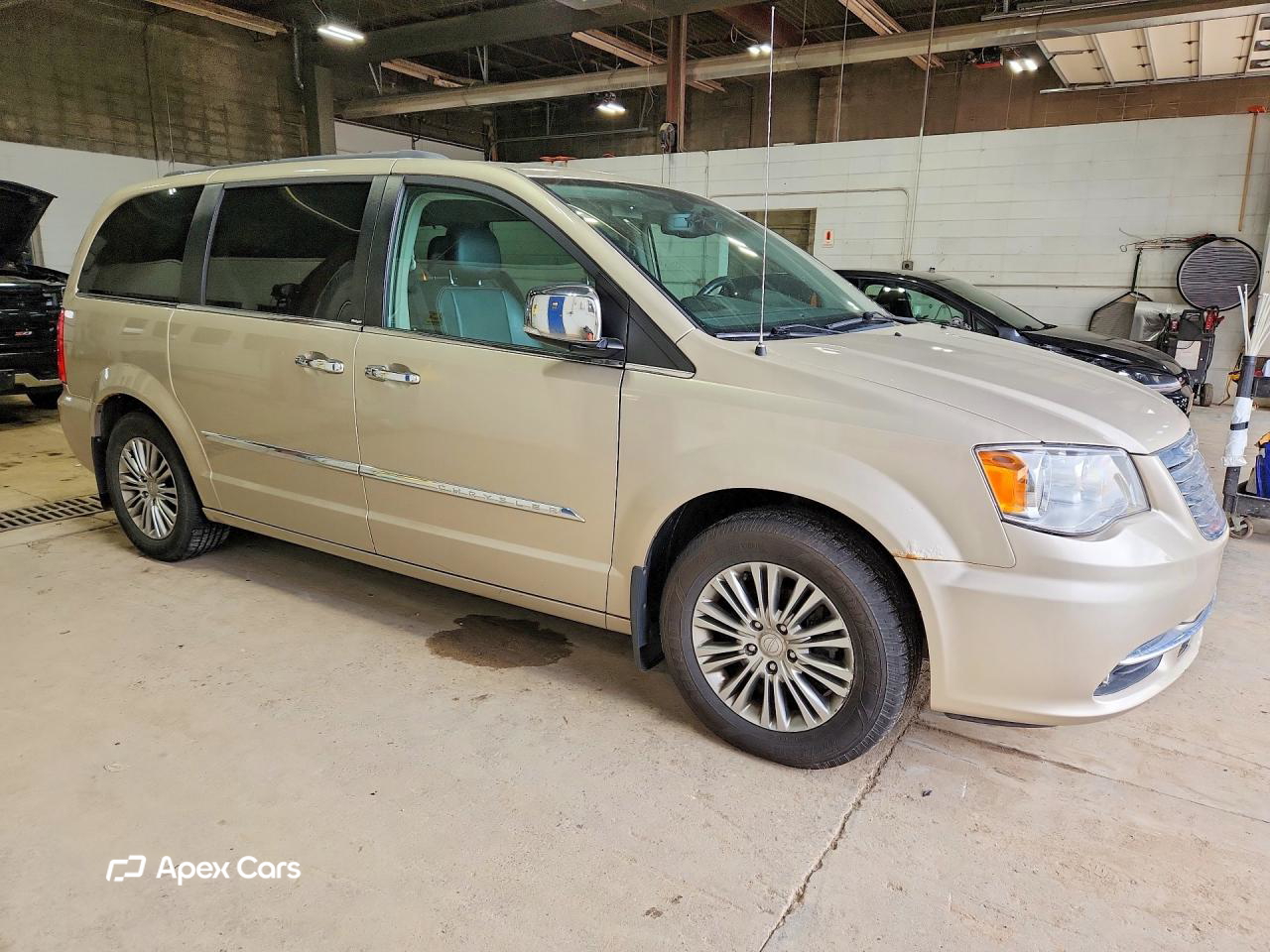 Chrysler Voyager 2013