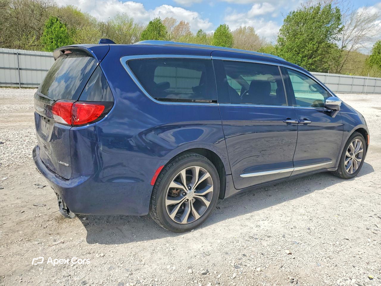 Chrysler Pacifica 2017