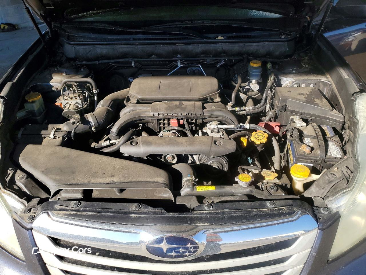 Subaru Outback 2011