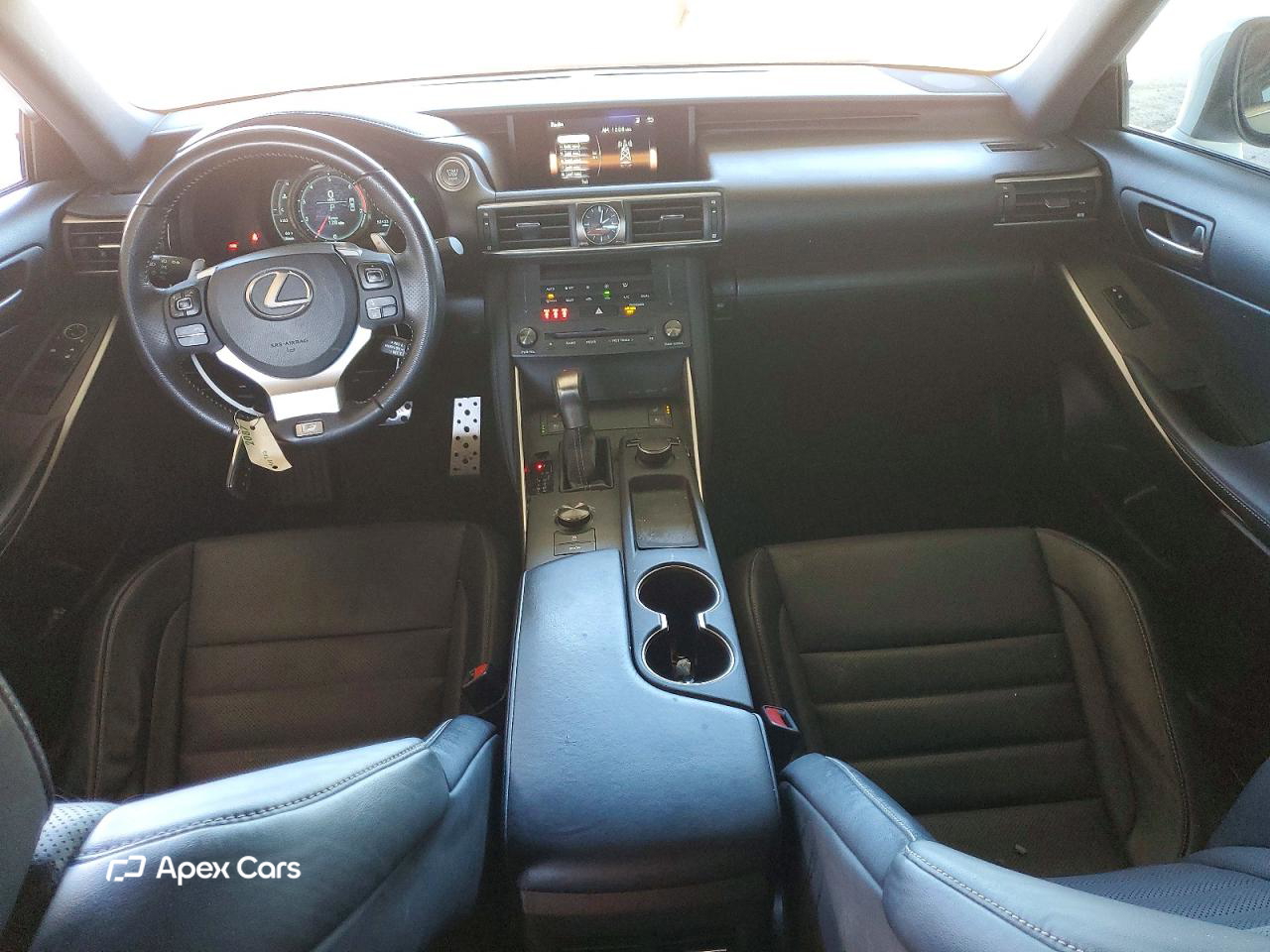 Lexus IS 2019