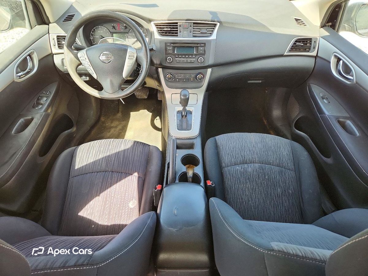 Nissan Sentra 2015