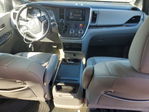 Toyota Sienna 2015