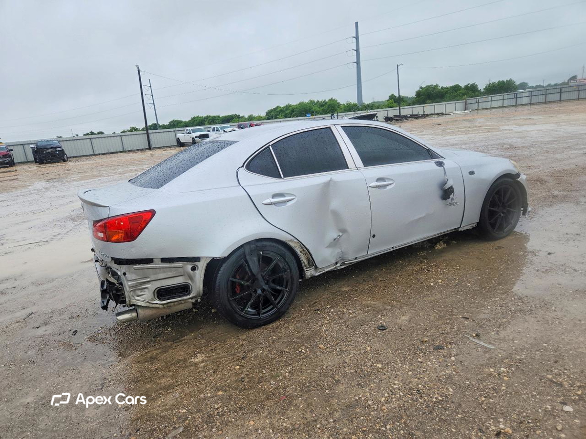 Lexus IS 2006