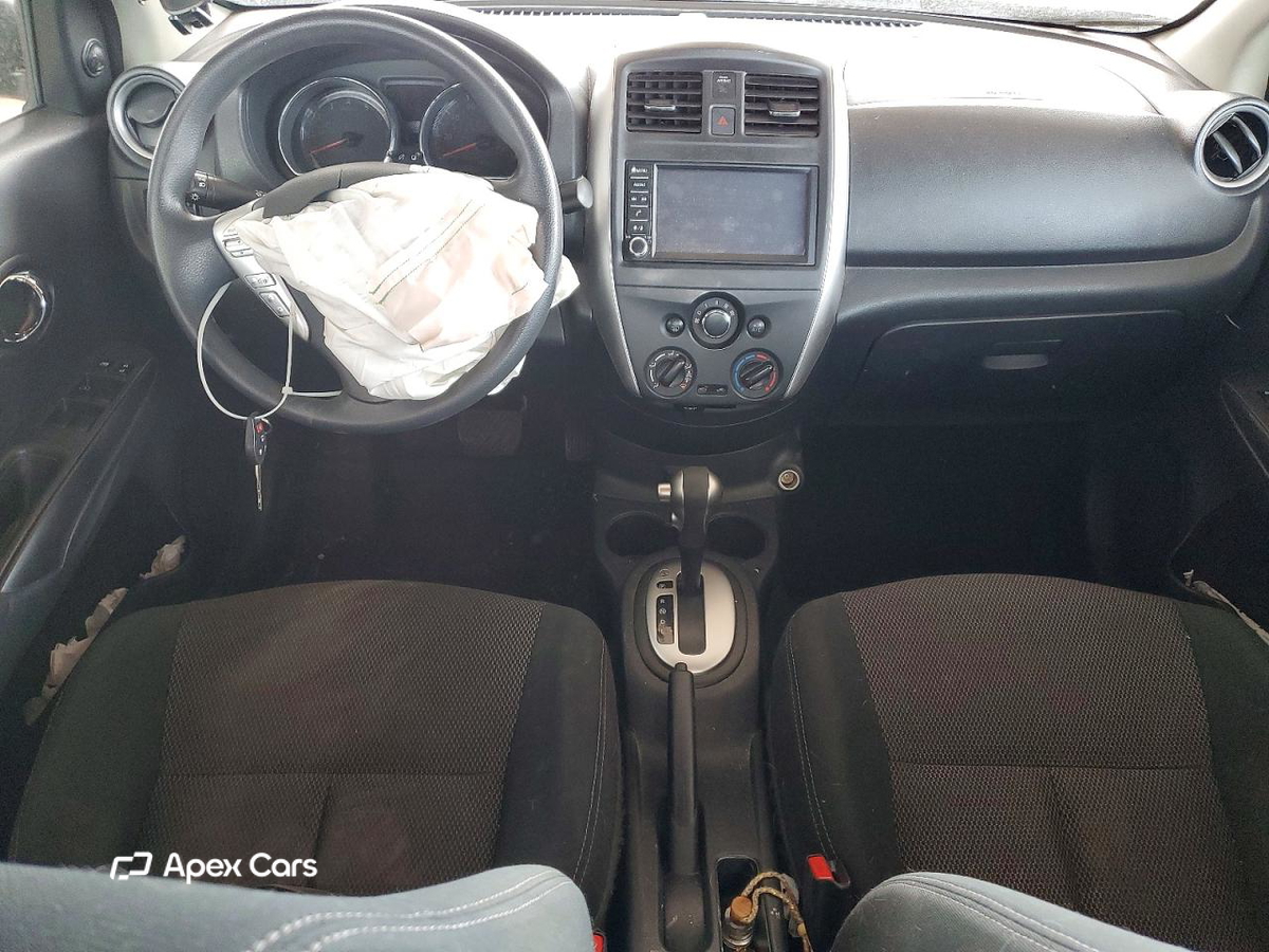 Nissan Versa 2019