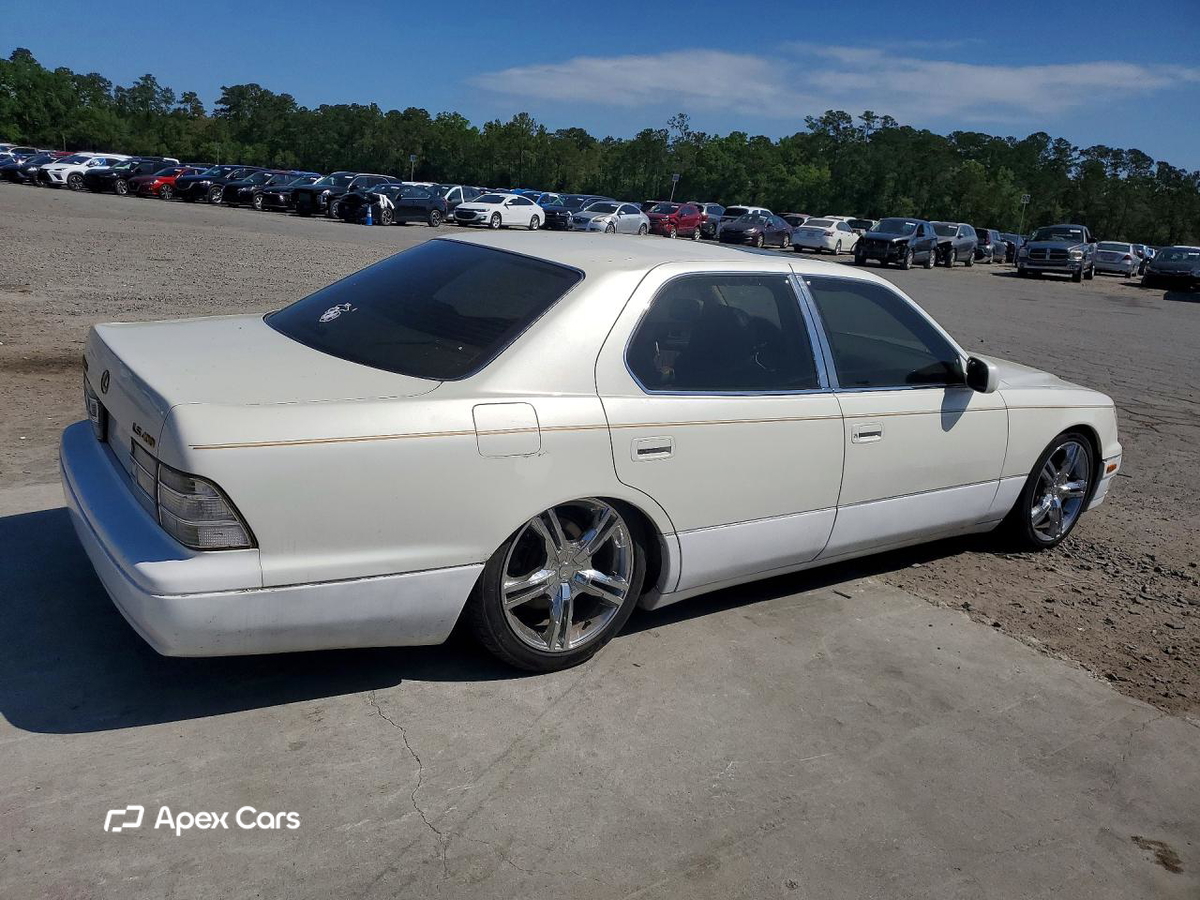 Lexus LS 1999