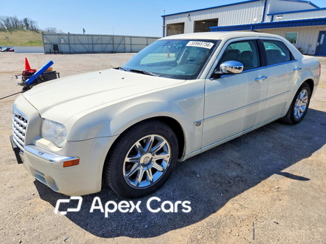 Chrysler 300 2005 - Image 1 of 13