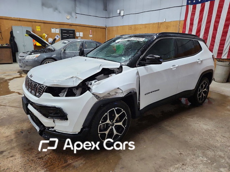 Jeep Compass 2025 - Image 1 of 13