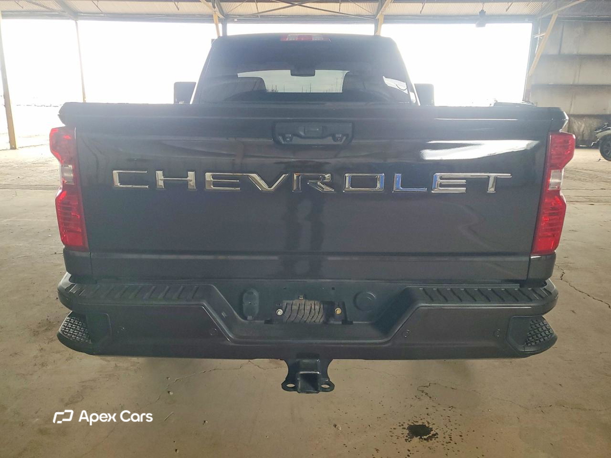 Chevrolet Silverado 2024