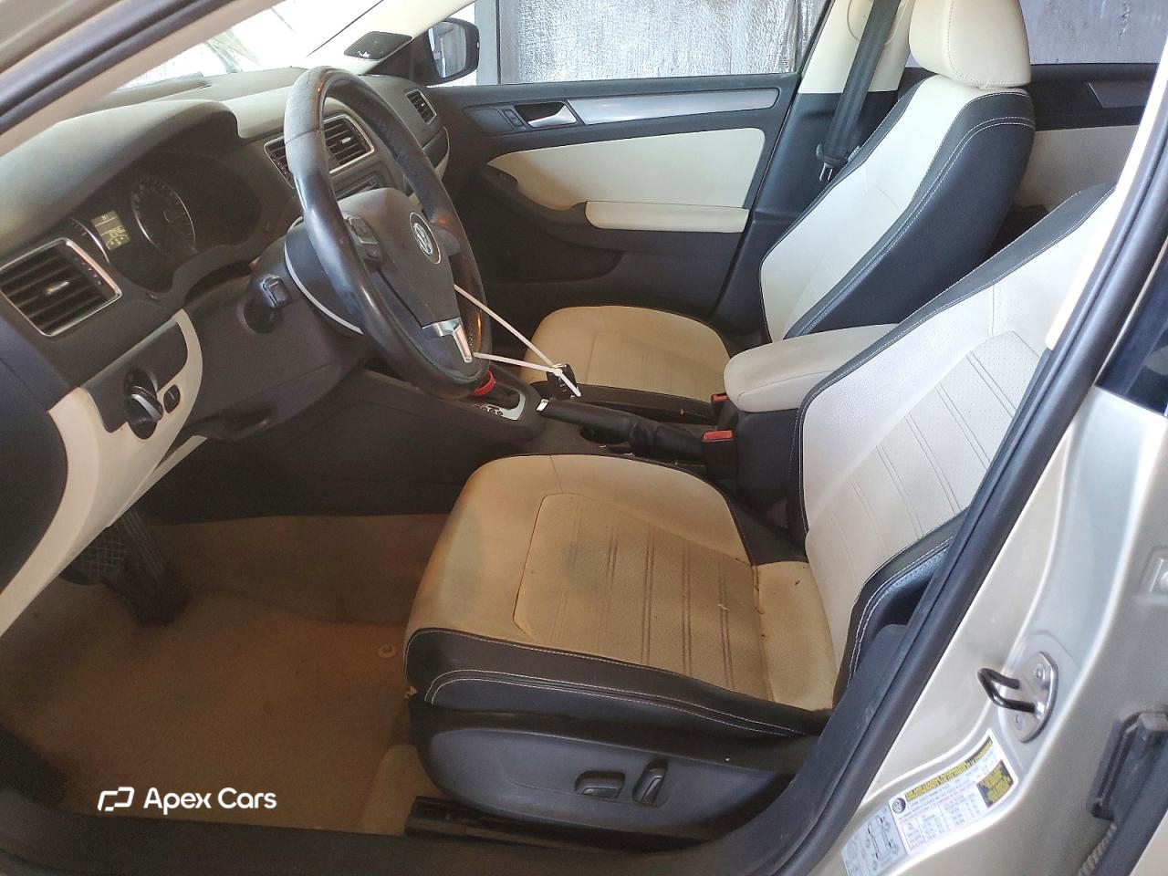 Volkswagen Jetta 2014