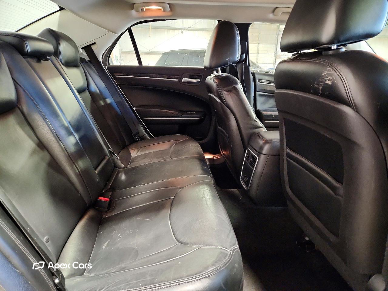 Chrysler 300 2015