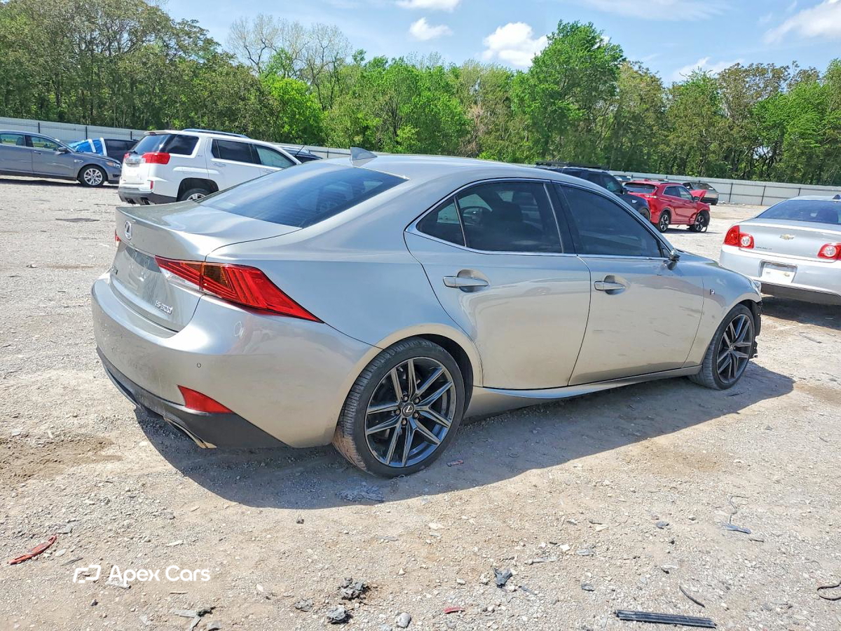 Lexus IS 2019