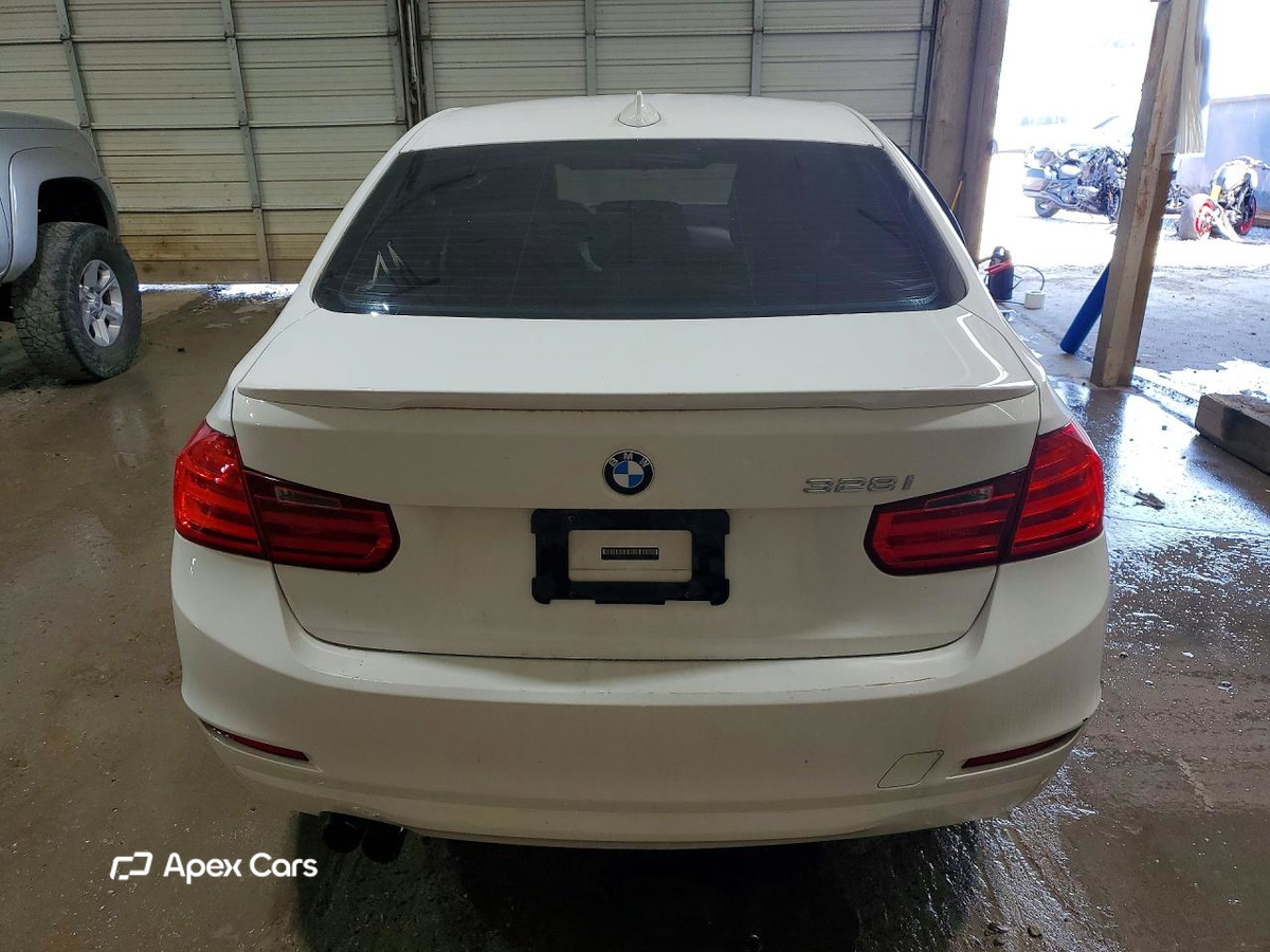 BMW Series 3 2013