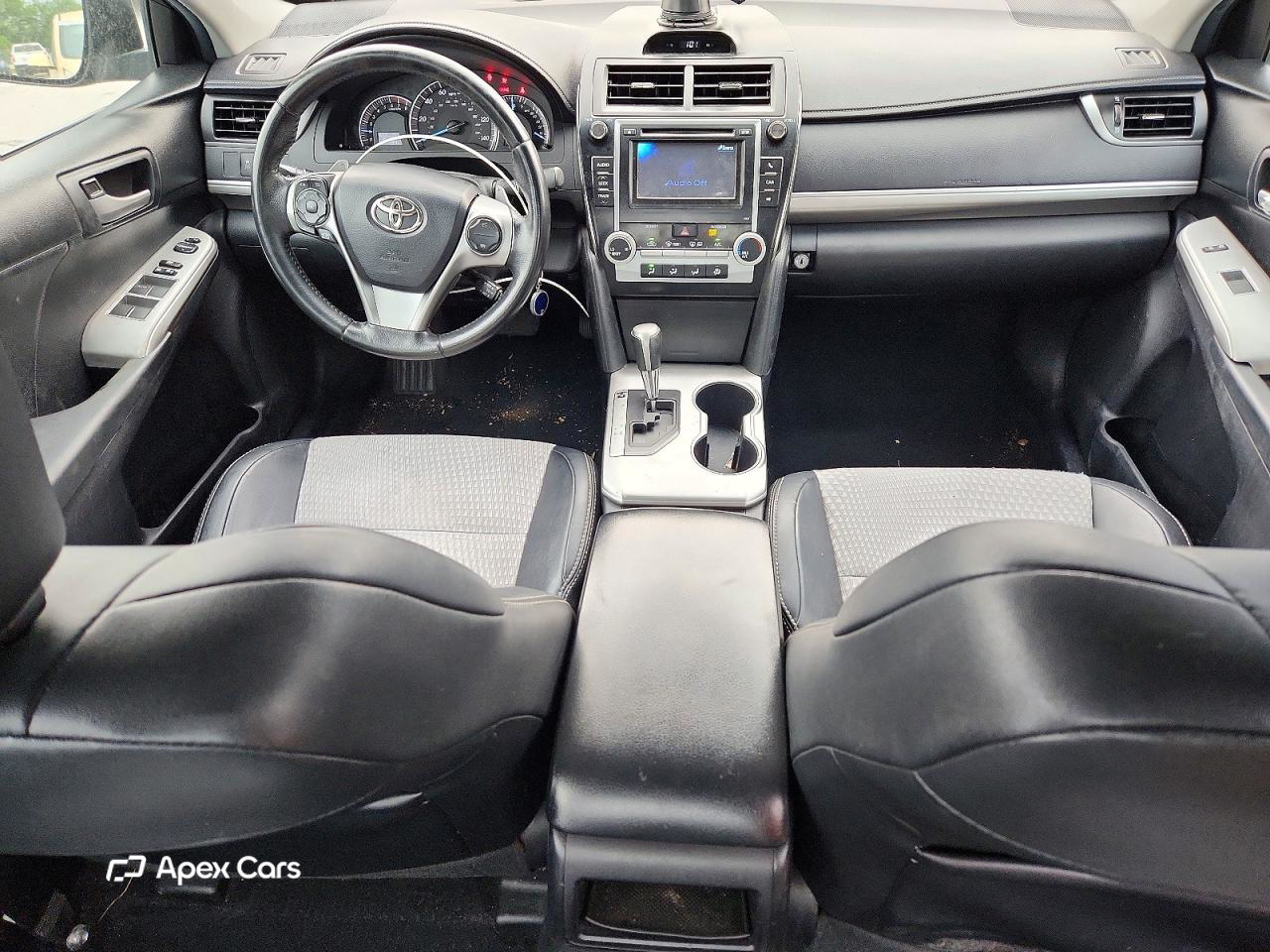 Toyota Camry 2012