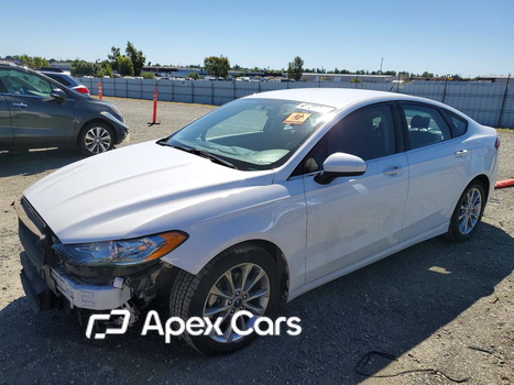 Ford Fusion 2017 - Image 1 of 13
