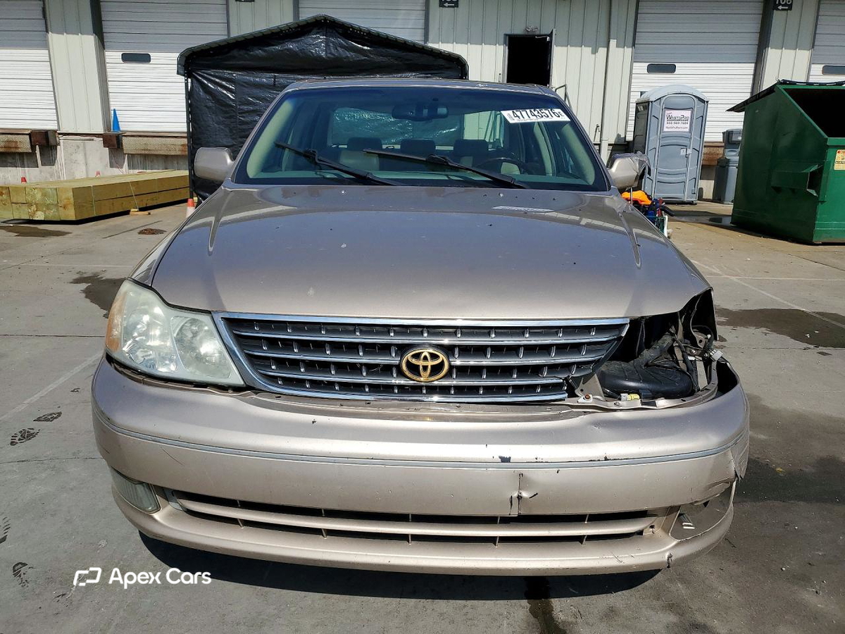 Toyota Avalon 2003