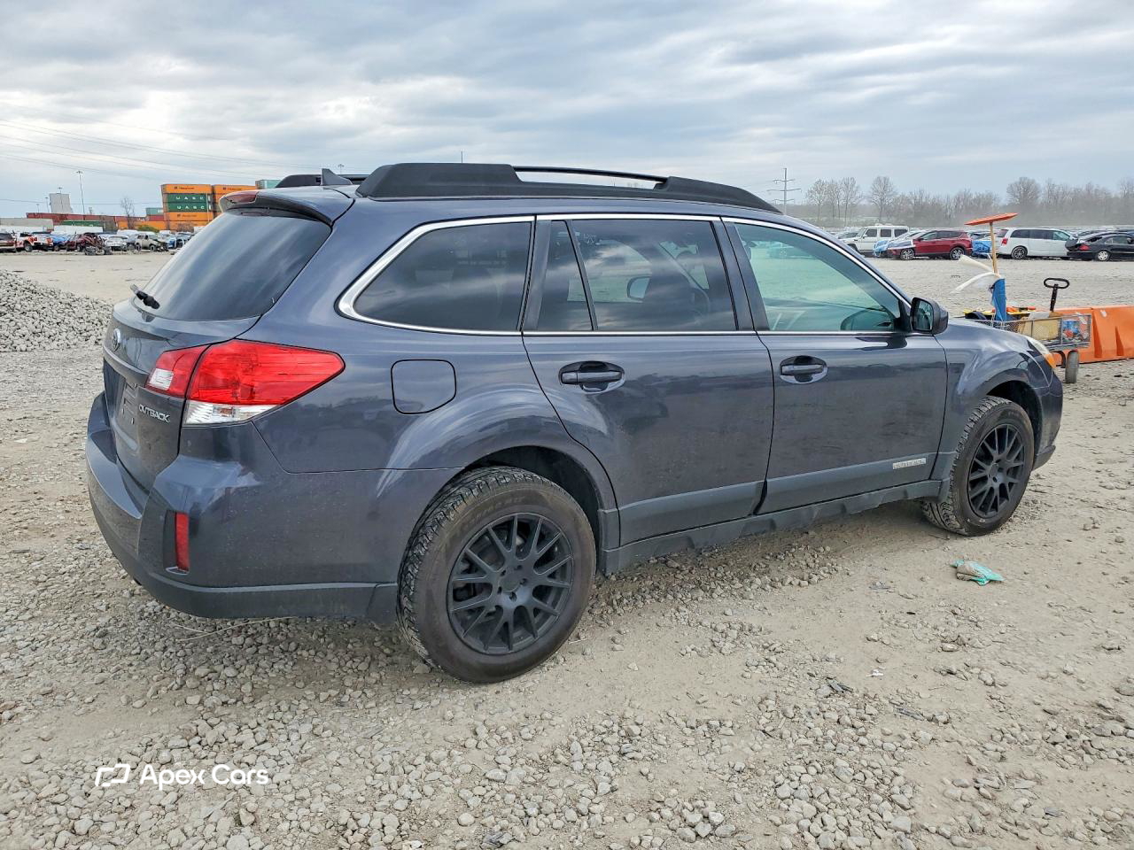 Subaru Outback 2011