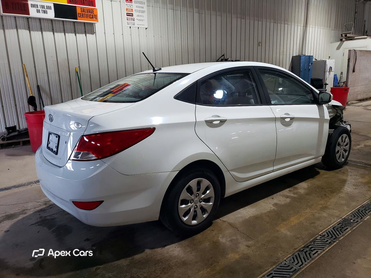 Hyundai Accent 2015