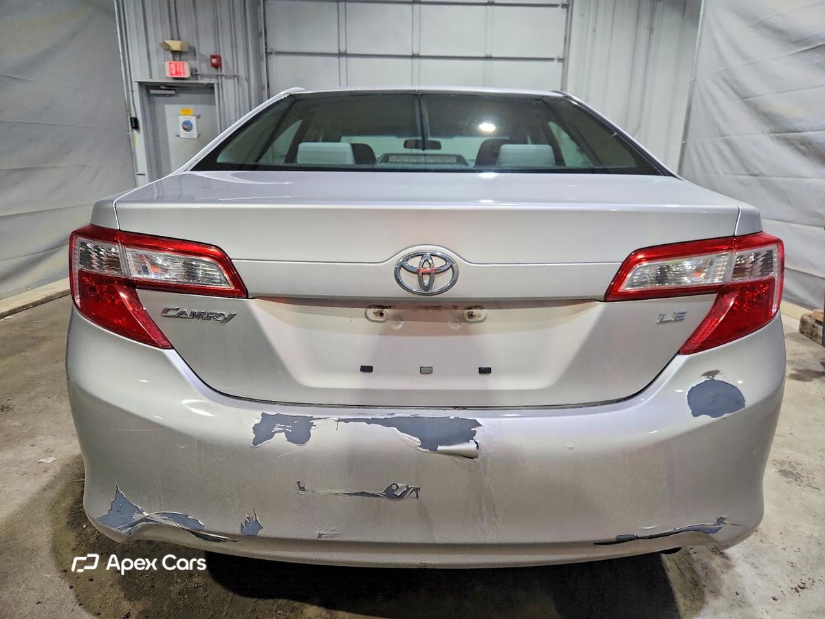 Toyota Camry 2012