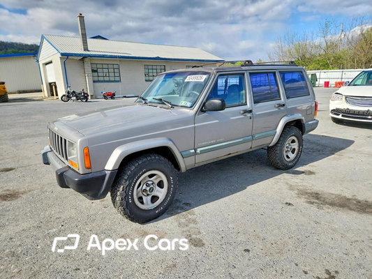 Jeep Cherokee 2001 - Image 1 of 14