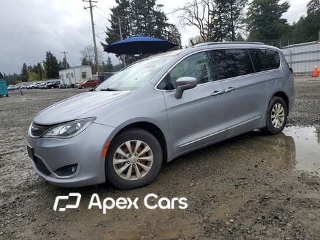 Chrysler Pacifica 2020 - Image 1 of 5