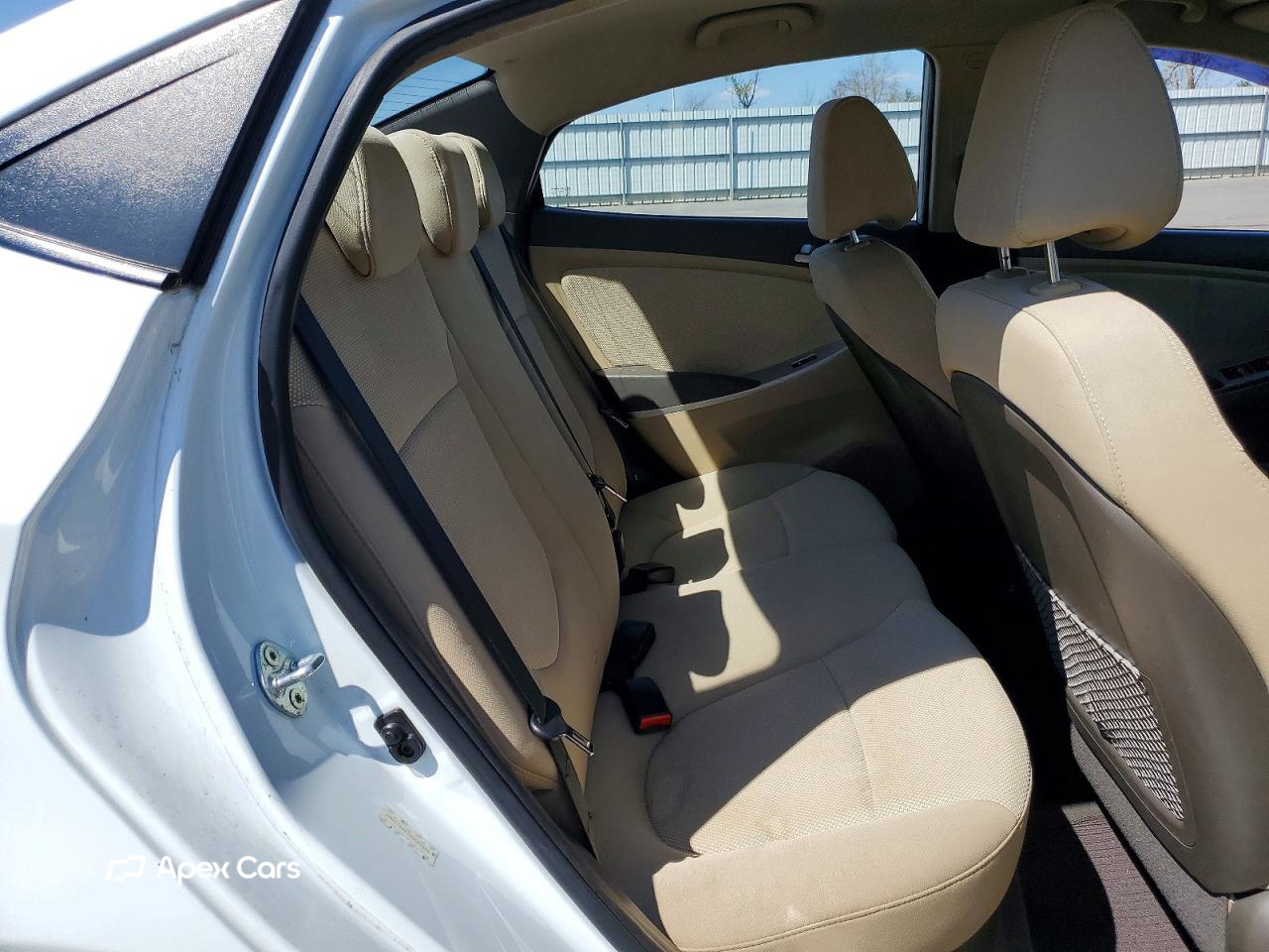 Hyundai Accent 2013