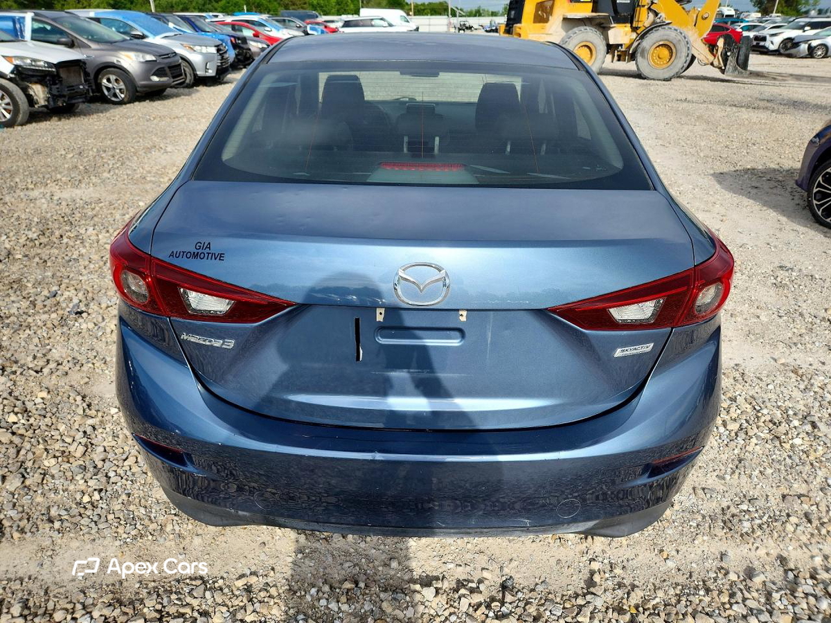Mazda 3 2015