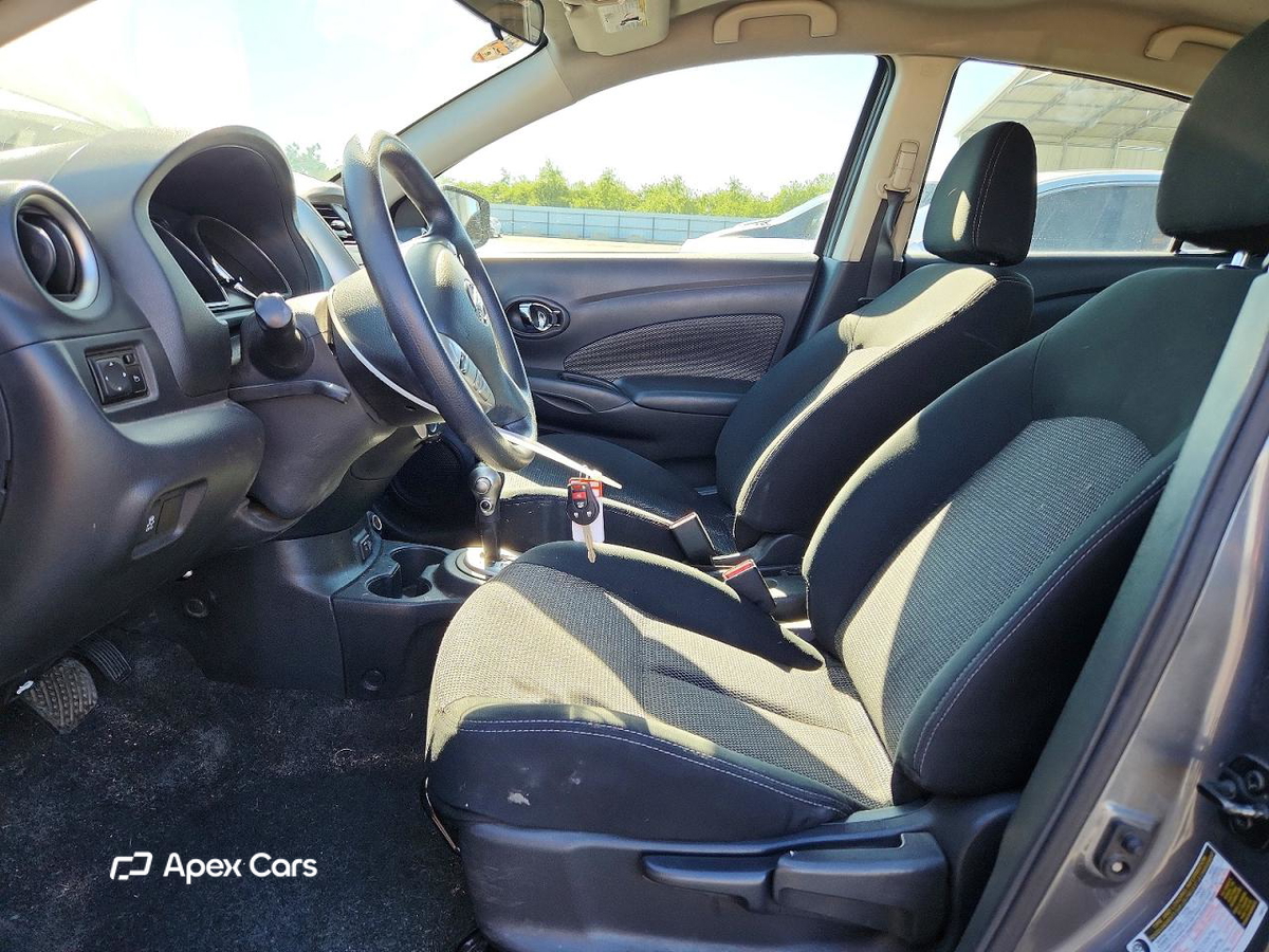 Nissan Versa 2019
