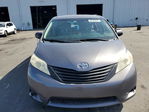 Toyota Sienna 2011