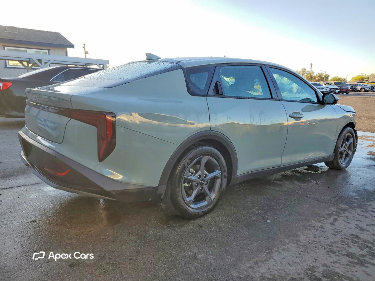 Kia K4 2025