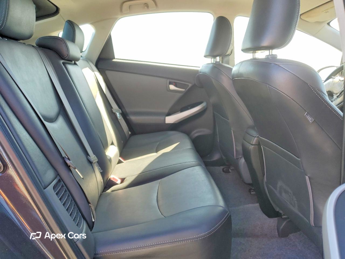 Toyota Prius 2012