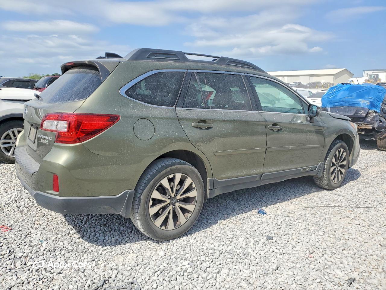 Subaru Outback 2016