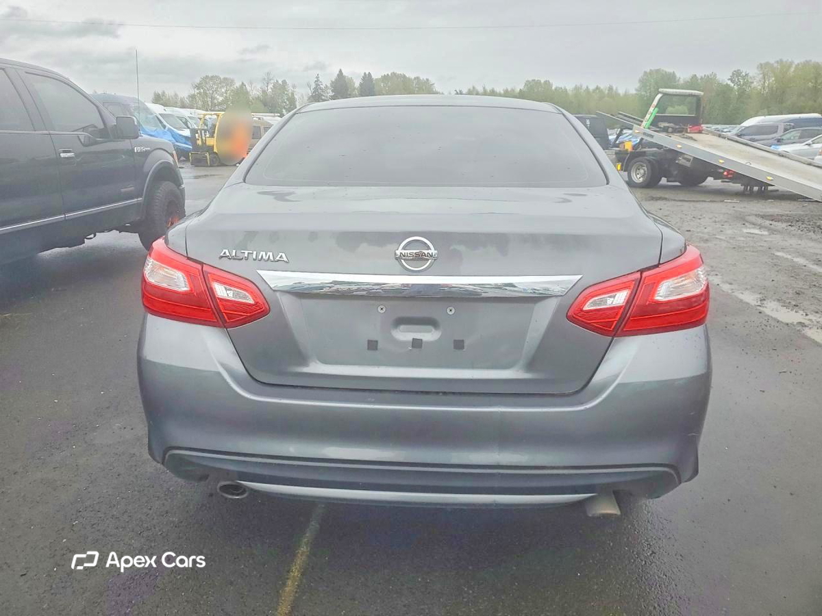 Nissan Altima 2017