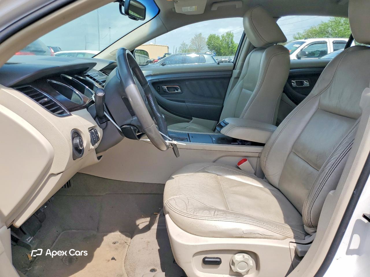 Ford Taurus 2010