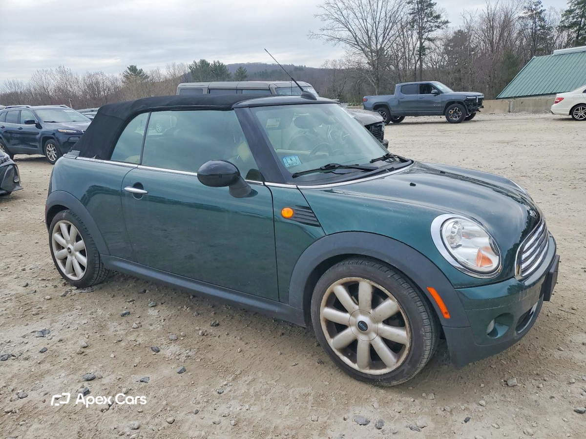 MINI Cooper 2010