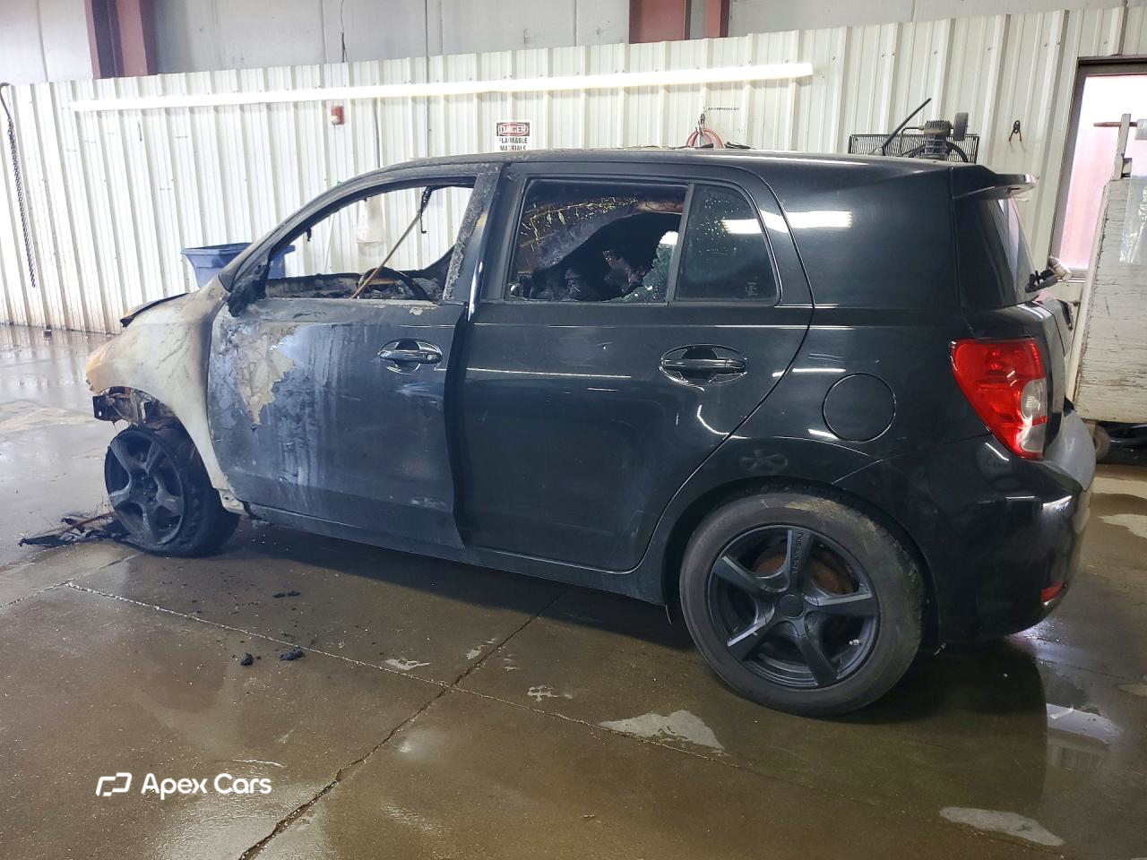Scion xD 2011