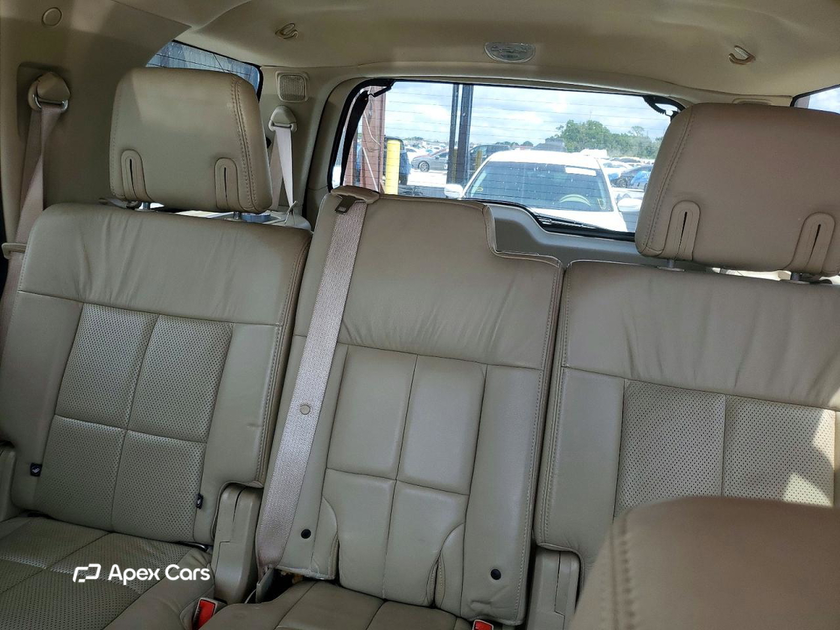 Lincoln Navigator 2010