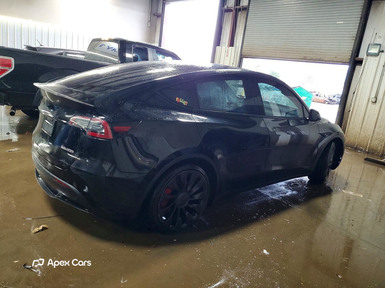 Tesla Model Y 2022