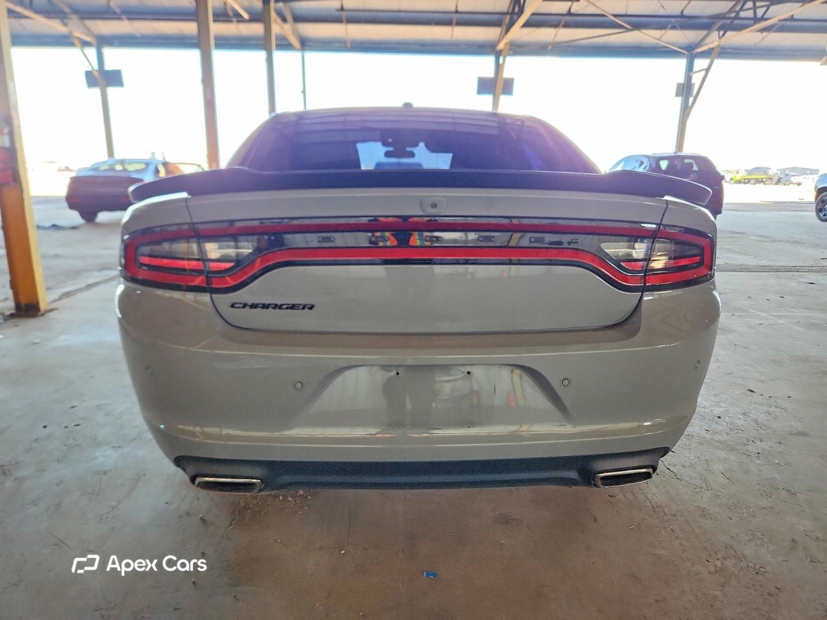 Dodge Charger 2021