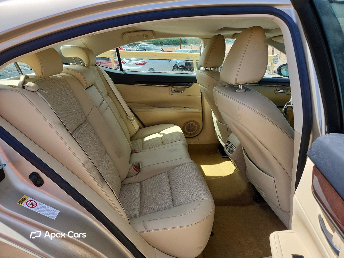 Lexus ES 2014