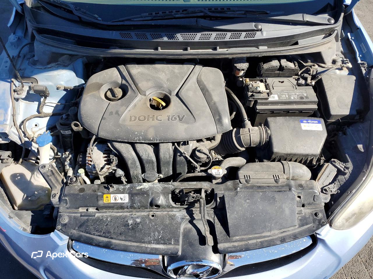 Hyundai Elantra 2012
