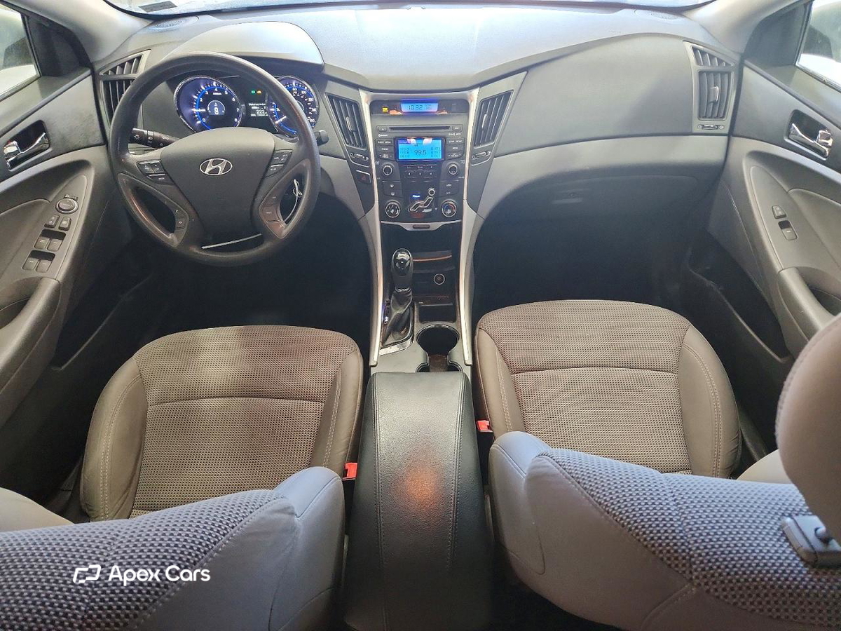Hyundai Sonata 2013
