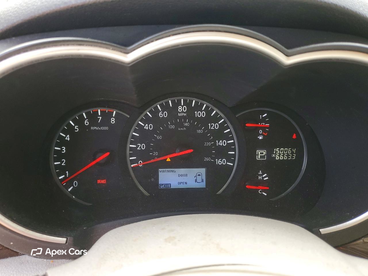 Nissan Quest 2014