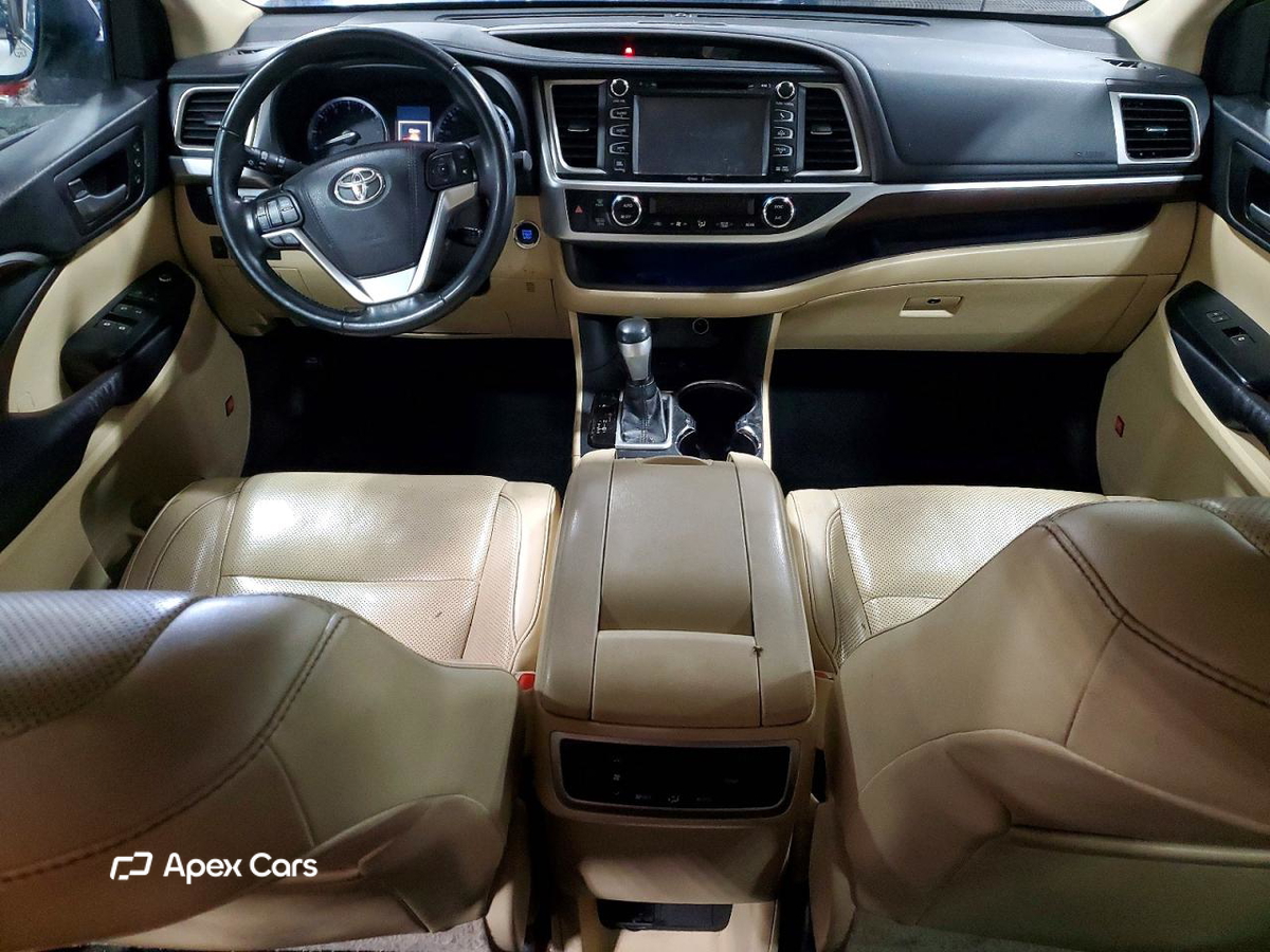 Toyota Highlander 2015