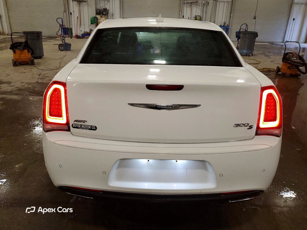 Chrysler 300 2016