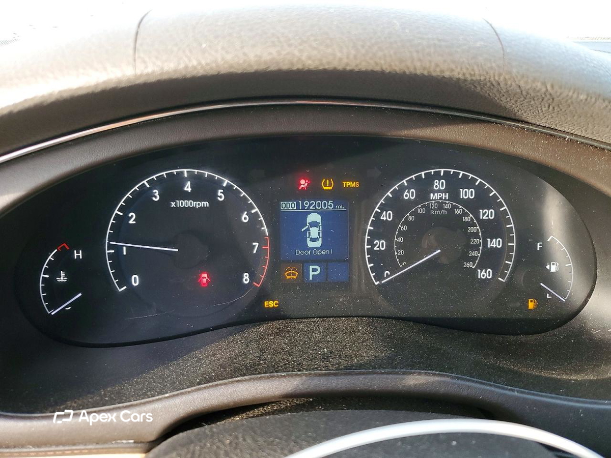 Hyundai Genesis 2009