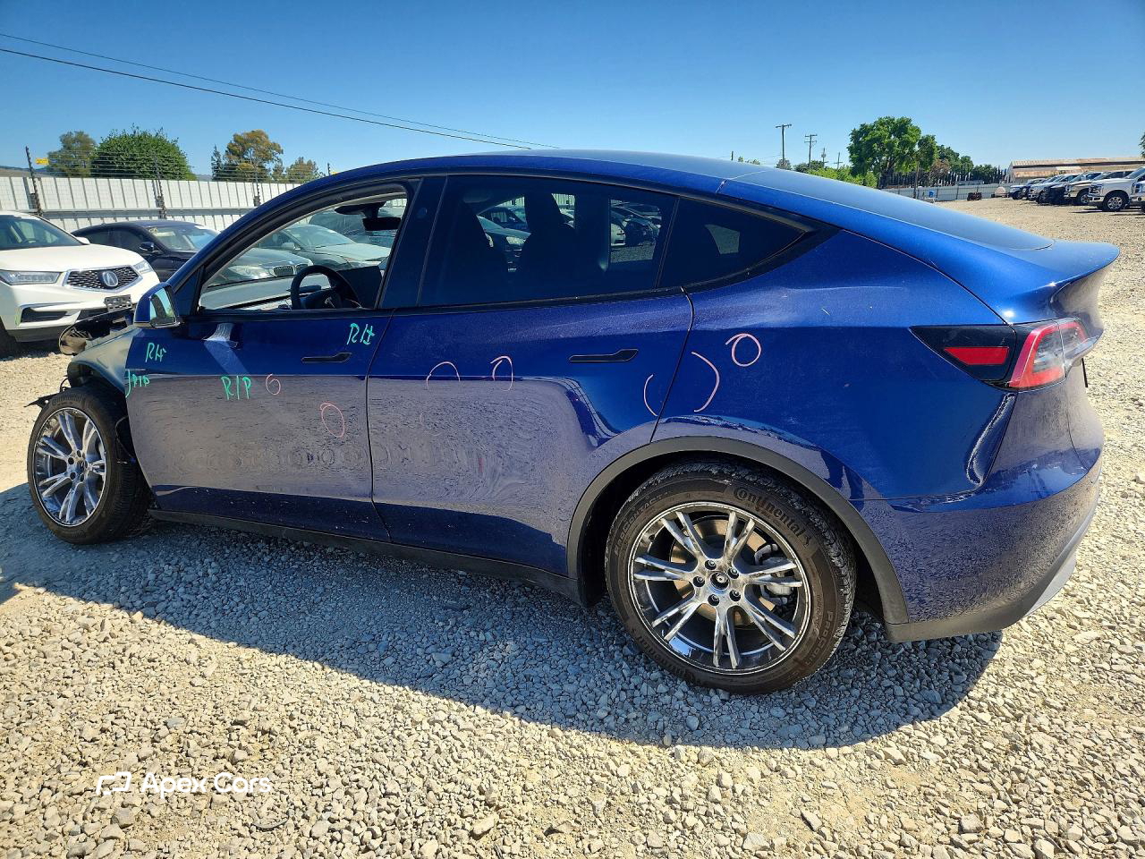 Tesla Model Y 2023